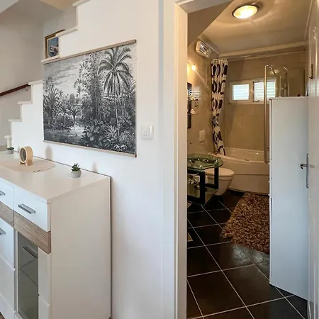 Stunning In With House Sea View