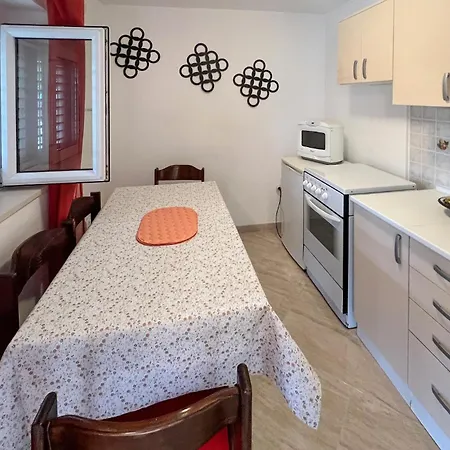 Stunning In With House Sea View *